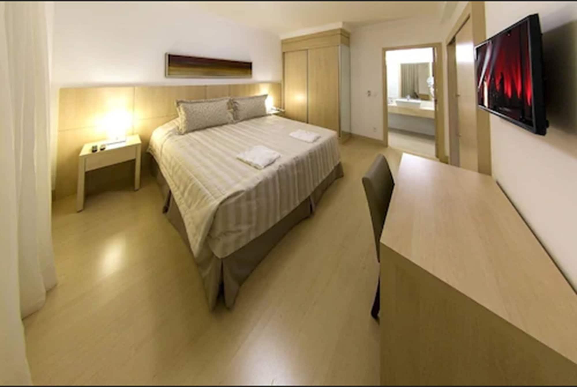Hotel Mont Blanc Premium Ribeirão Preto Exteriér fotografie A room at the hotel