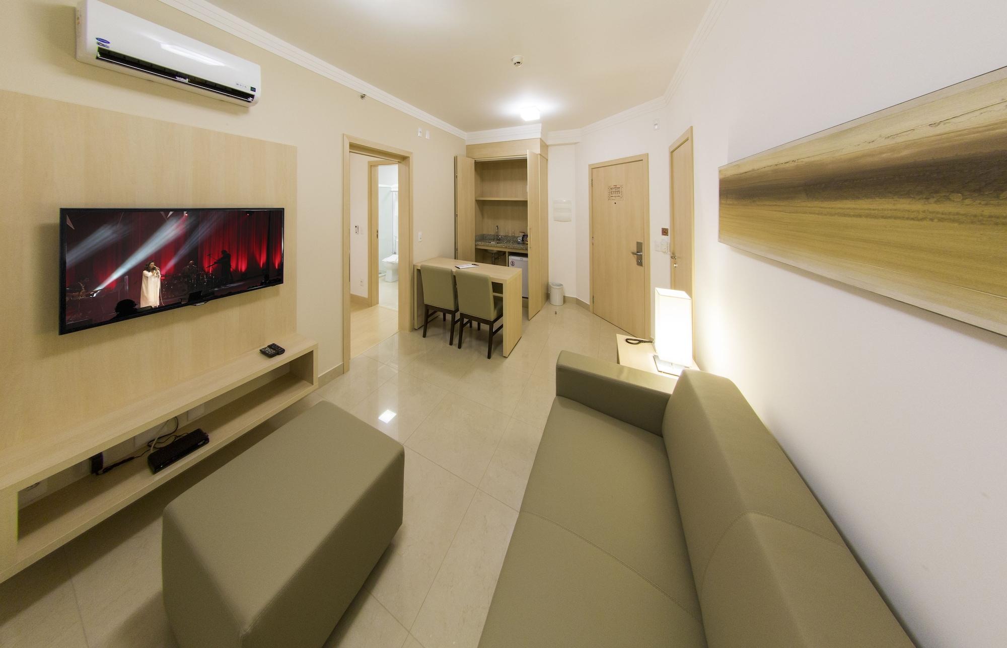 Hotel Mont Blanc Premium Ribeirão Preto Exteriér fotografie A typical apartment at the complex