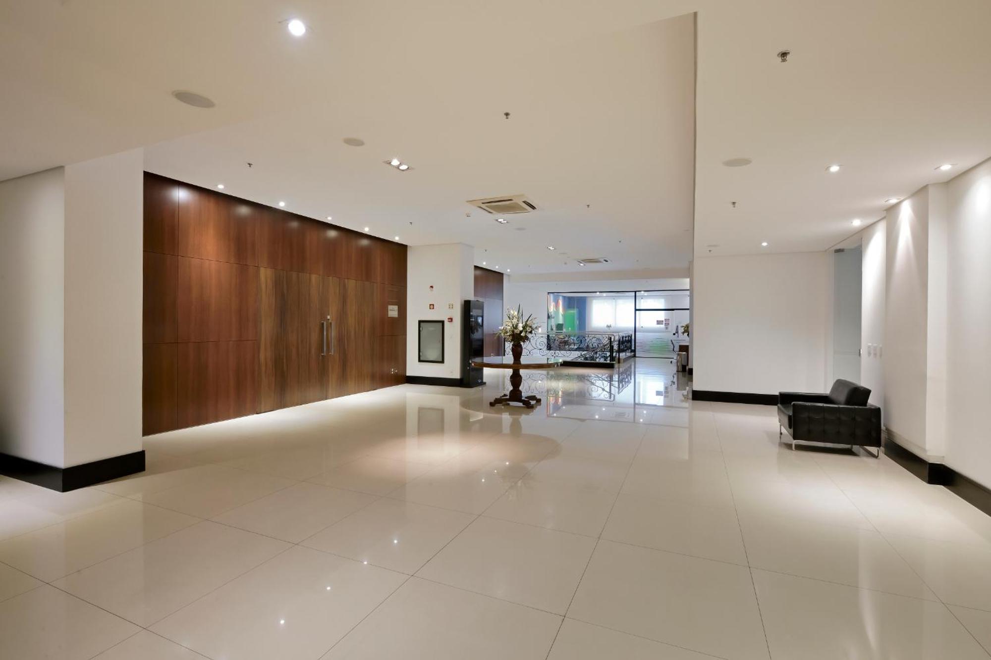 Hotel Mont Blanc Premium Ribeirão Preto Exteriér fotografie The lobby of the hotel