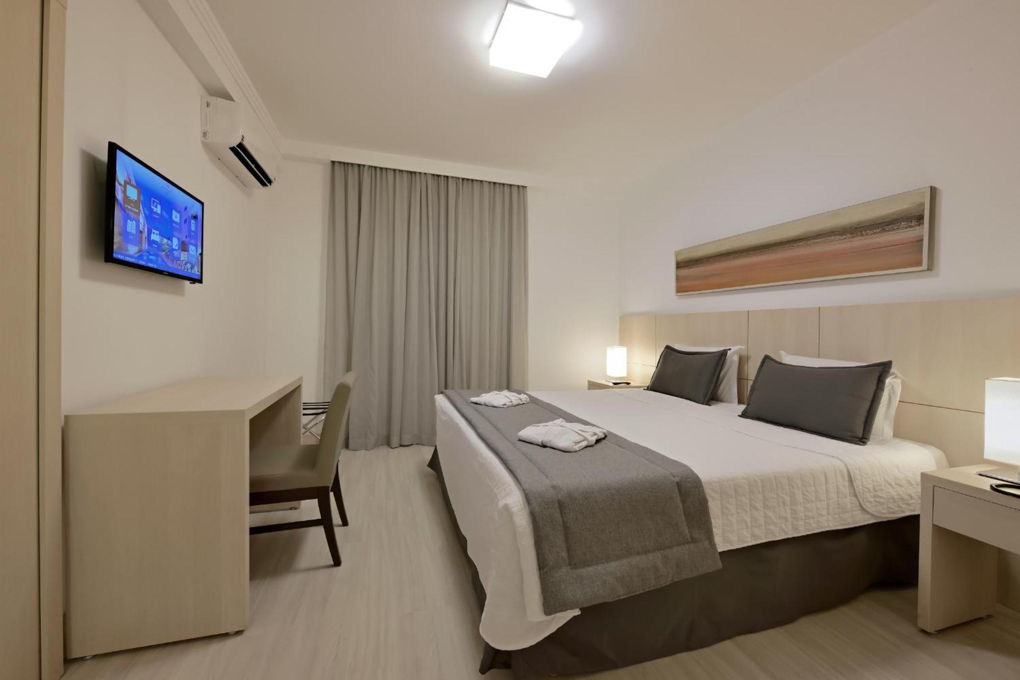 Hotel Mont Blanc Premium Ribeirão Preto Pokoj fotografie A room at the hotel