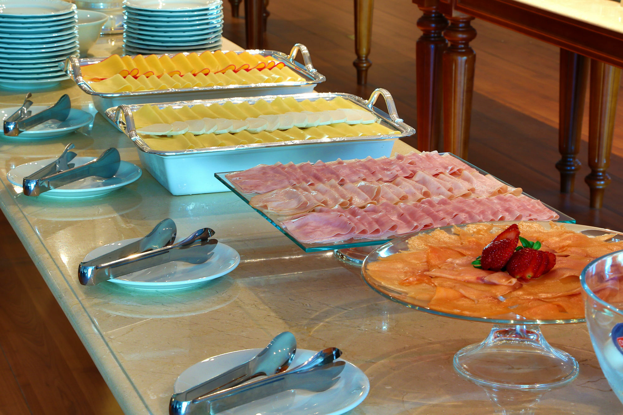 Hotel Mont Blanc Premium Ribeirão Preto Exteriér fotografie A buffet